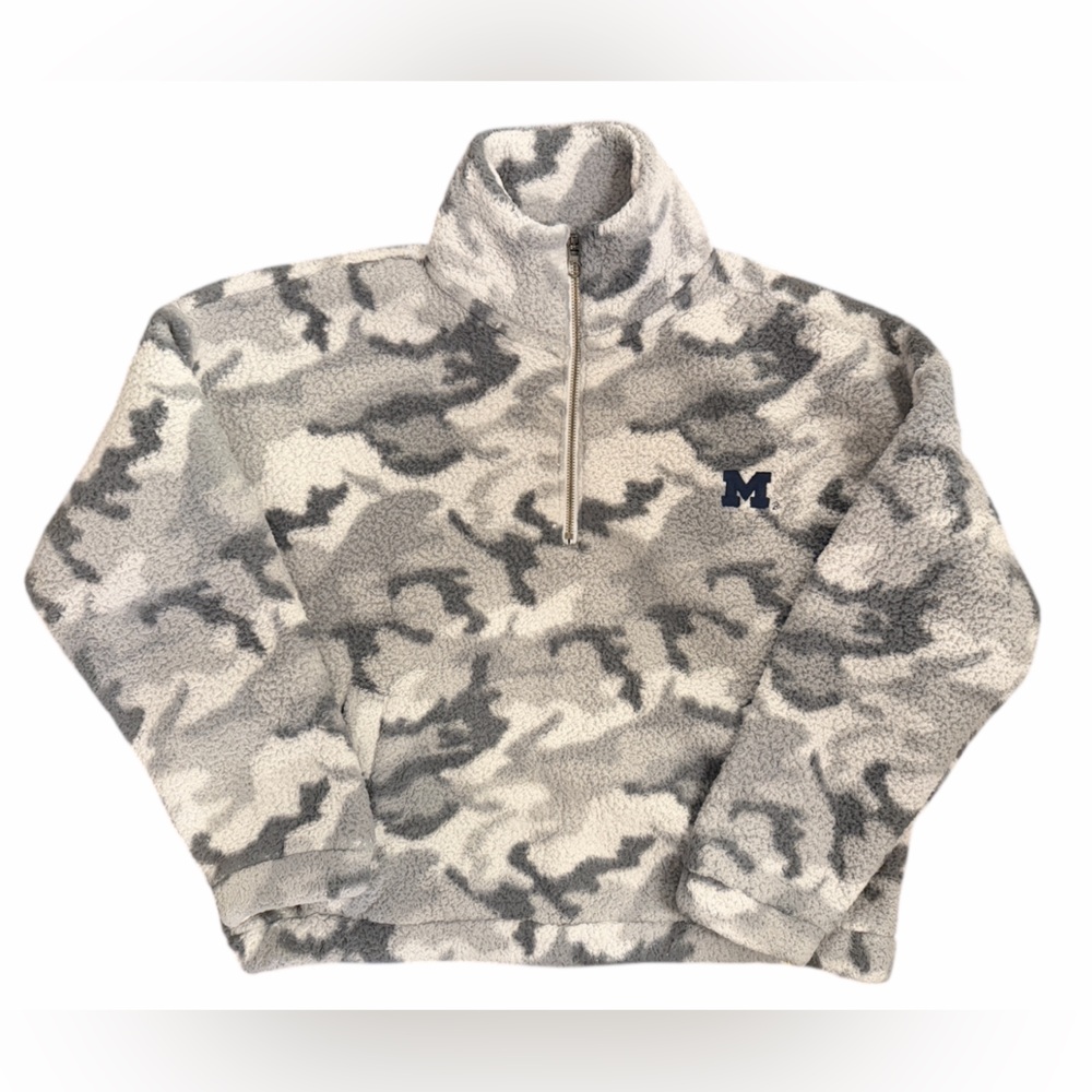 Tailgate University of Michigan 1/4 Zip Sherpa Pullover Women’s Large Gray Camo
